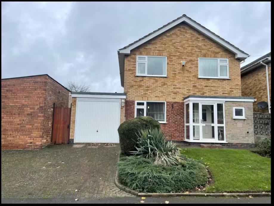 The Modern Hideaway Homestay Birmingham